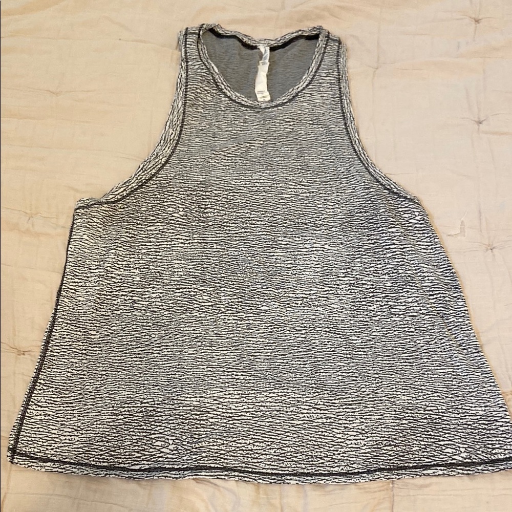 Lululemon Athletica Gray Sleeveless Tank Top